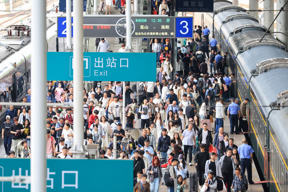 假期出游火 文化味更浓——2025年端午节假期盘点
