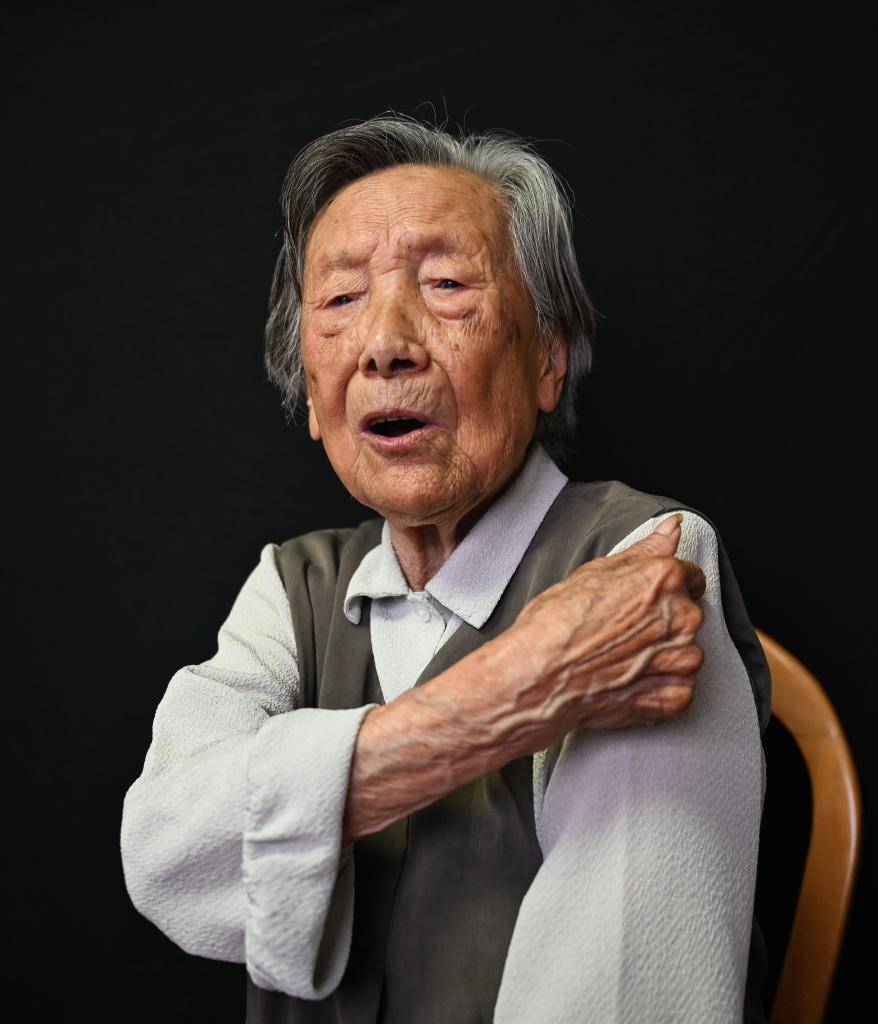寻找照片中的TA·抗战胜利80周年丨“我活一天，就要为30万遇难同胞讨一天公道！”