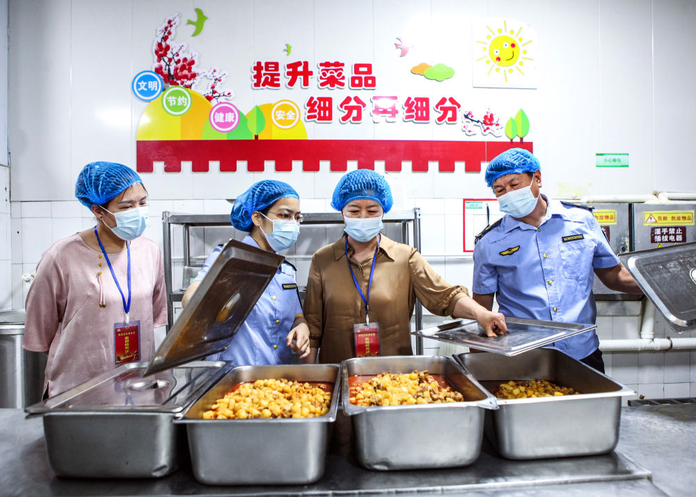 全力以赴护航高考！各地精心做好2025年高考服务保障