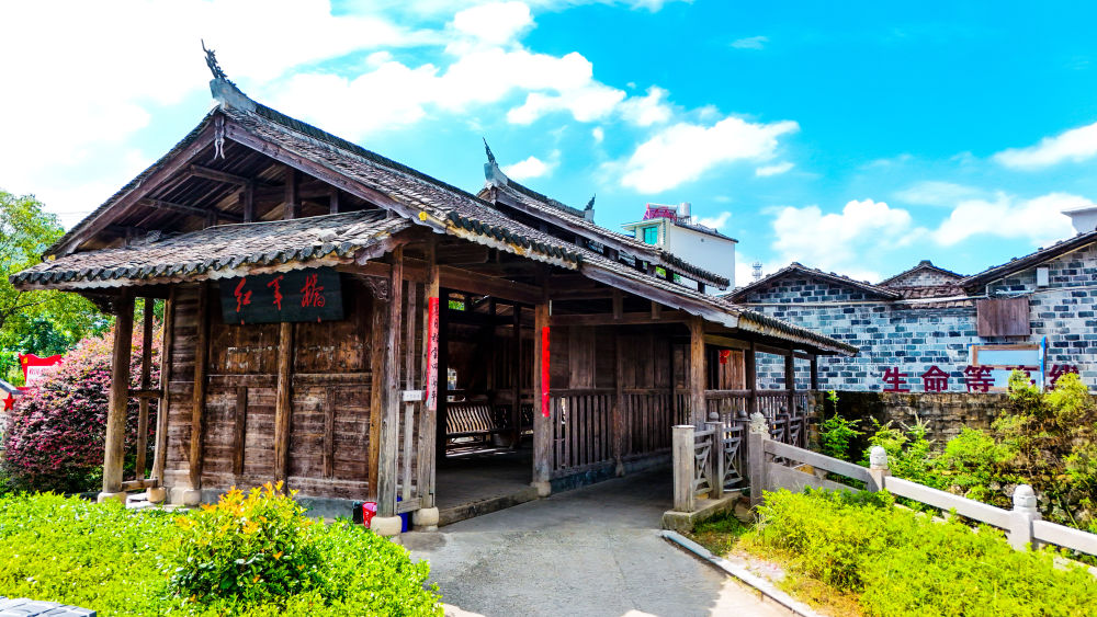 解码文化自信的城市样本|汀江水暖绿新岸——解码“客家首府”长汀的文化自信样本