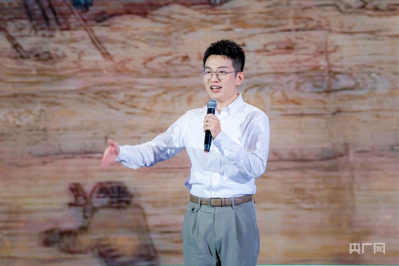 2025中国网络文明大会｜走好网上群众路线，百个成绩突出账号构建网络“同心圆”