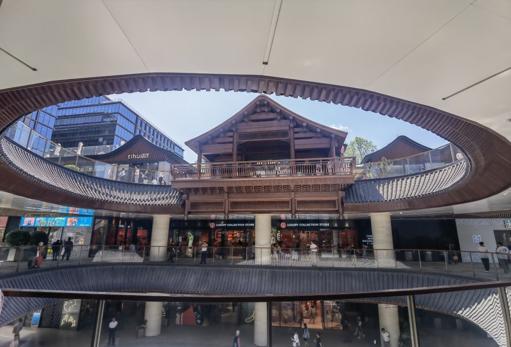 财经聚焦|从商业新地标看城市发展新动能
