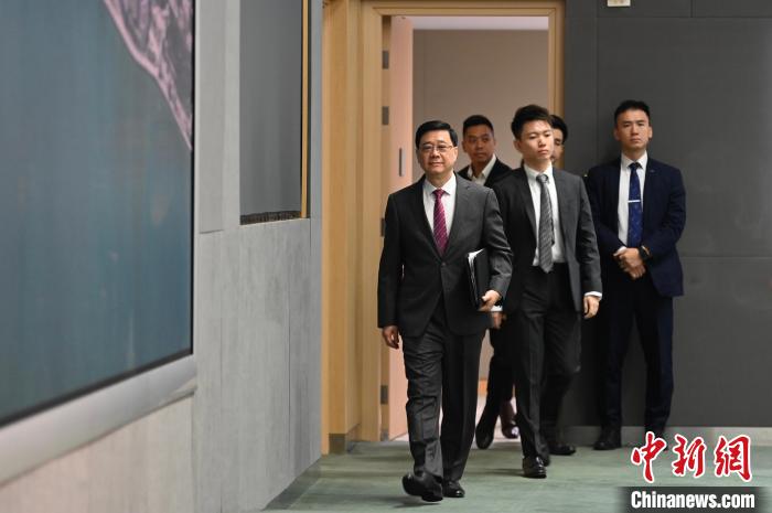 李家超：香港国安法为香港带来安定和保障