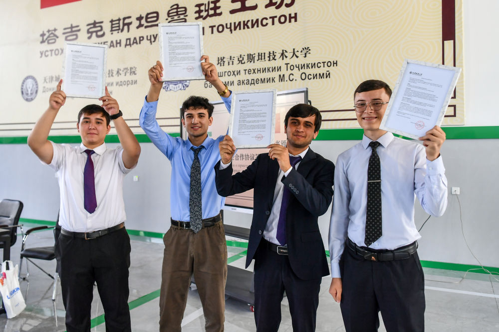 镜观·回响｜赓续传统友谊 共筑友好基石