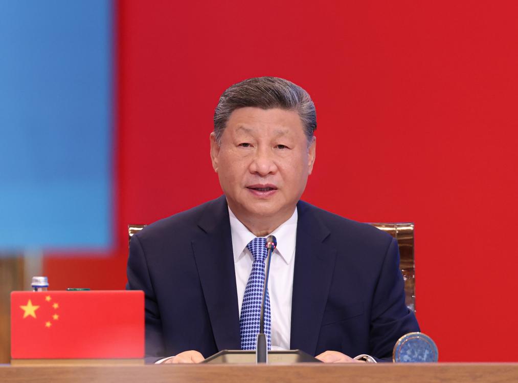 习主席在阿斯塔纳的精彩瞬间