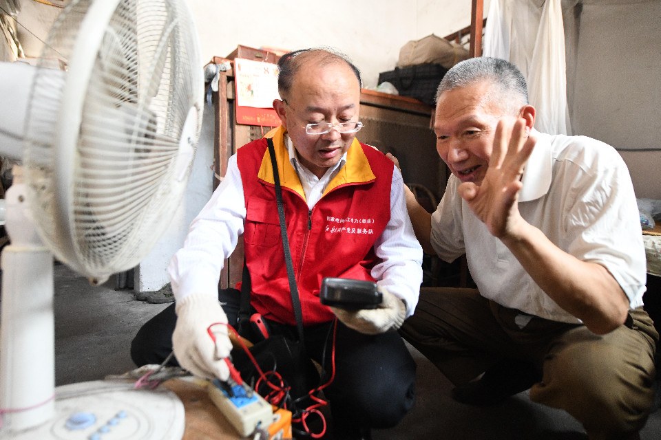 第一视点丨时代变迁 精神永恒——写在“红船精神”提出20周年之际