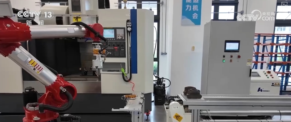 “本科扩容”成为2025年中国高等教育发展关键词 | 新本科学校特点梳理↓