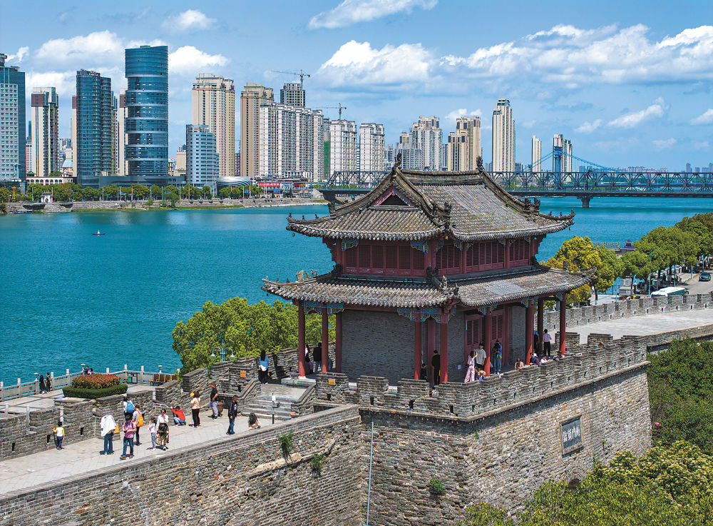 解码文化自信的城市样本|文润铁打赋长歌——解码古城襄阳的文化自信样本