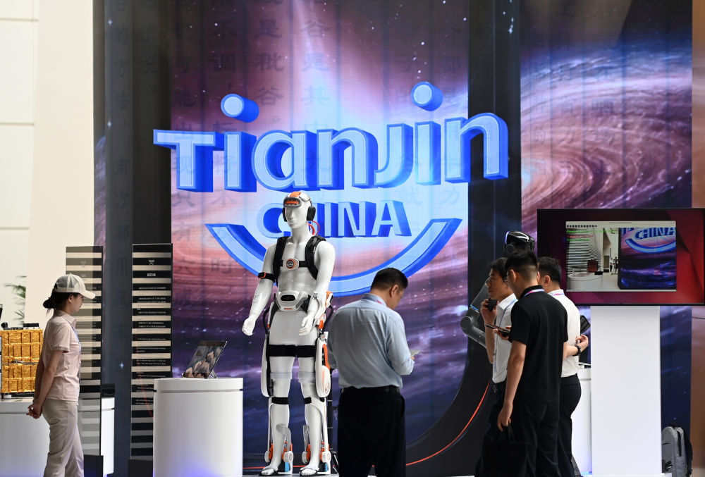 书写开放包容、合作共赢新篇章——2025夏季达沃斯论坛观察