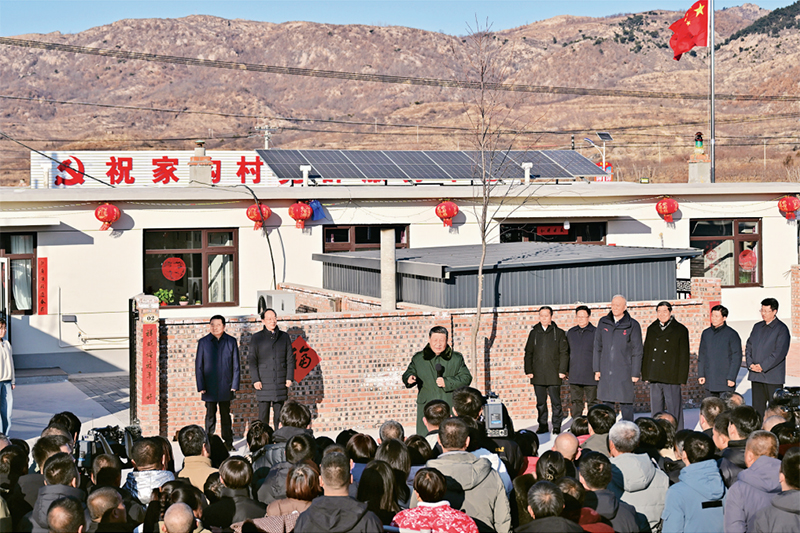 团结奋斗是中国人民创造历史伟业的必由之路
