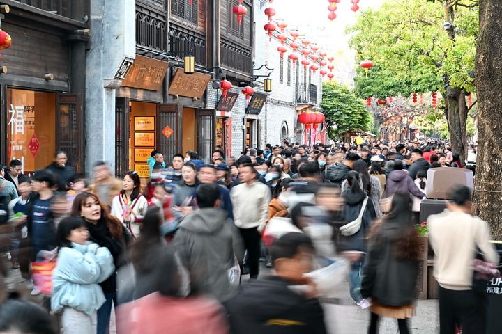 走出一条中国特色城市发展道路——以习近平同志为核心的党中央引领城市工作纪实