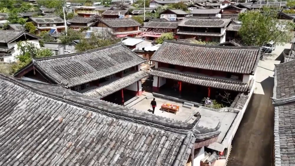 新华视点｜亮眼数据显示新质生产力释放澎湃活力