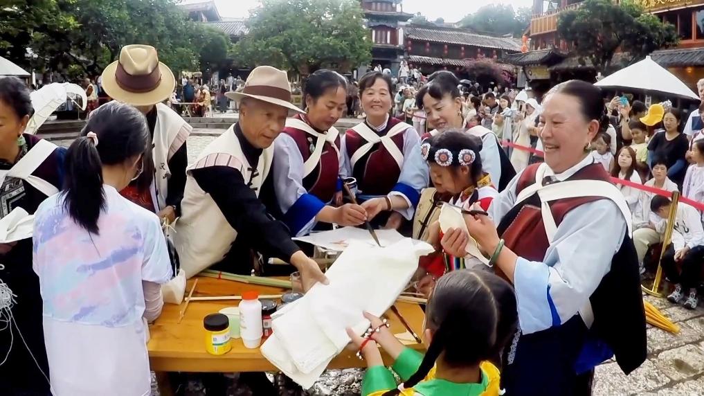 新华视点｜多元文旅绘就暑期画卷 夏日经济点燃消费热潮