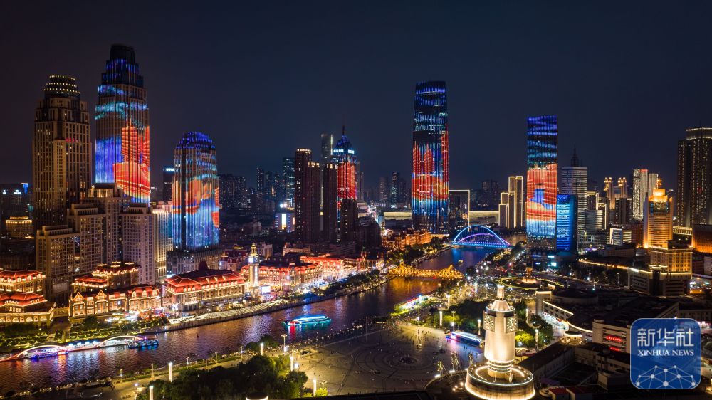 飞阅中国｜津彩夜空 光耀海河