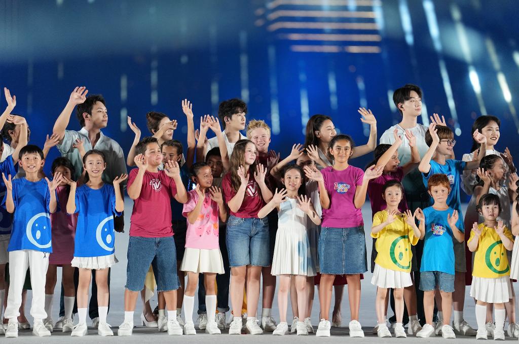 锦城尽缤纷 梦想共绽放——第12届世界运动会开幕式侧记