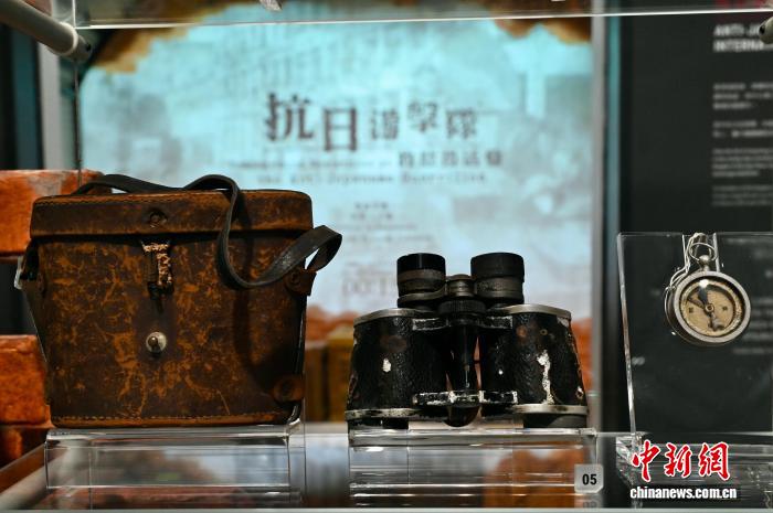 走访香港抗战及海防博物馆 铭记抗战历史