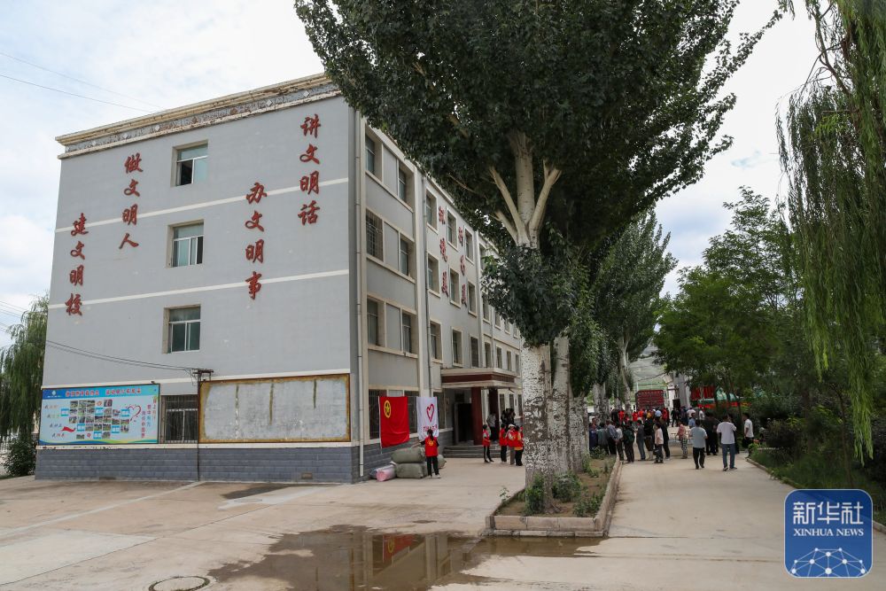 探访甘肃榆中山洪灾害安置点