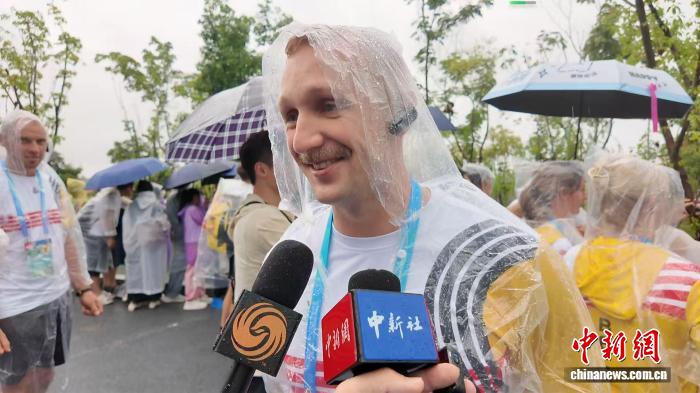 （成都世运会）“熊猫故里”的世运奇缘：像爱大熊猫一样爱中国的一切