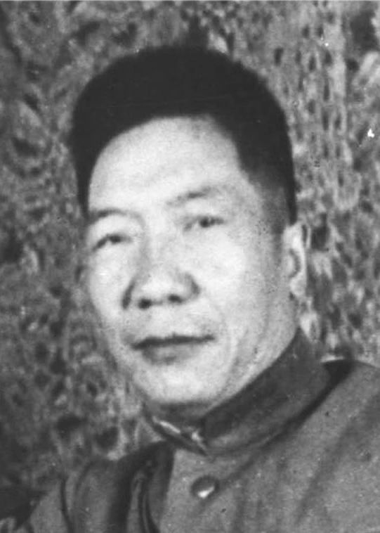 震天撼地的英雄史诗：穆青笔下的东北抗战