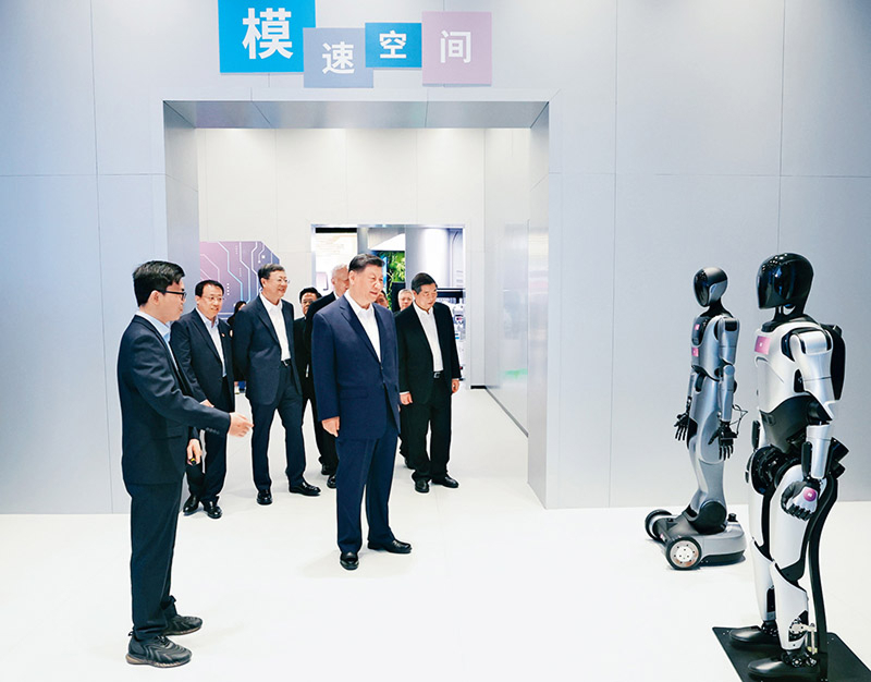 习近平：促进民营经济健康发展、高质量发展