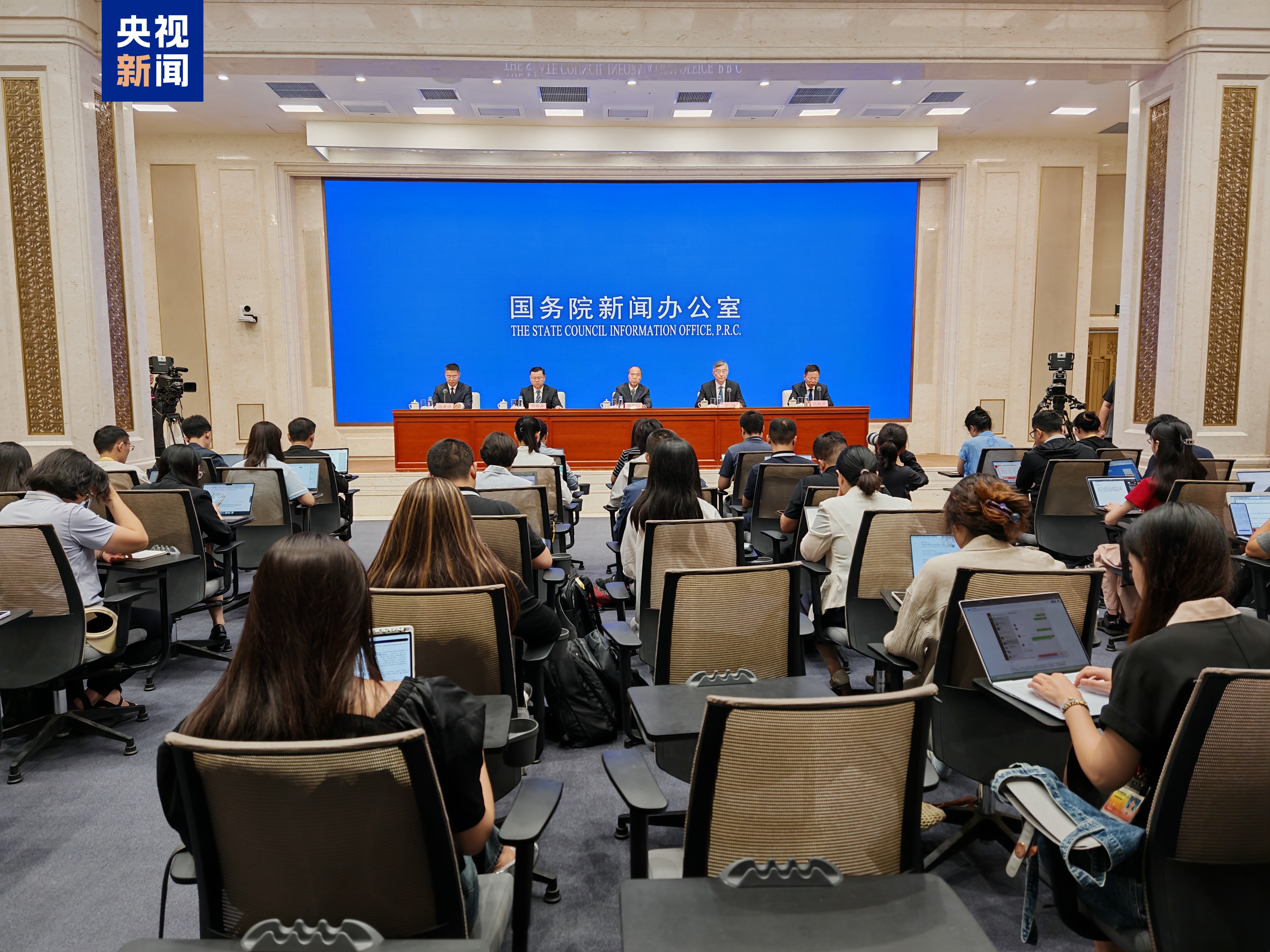 “十四五”时期 发展社会主义民主取得显著、历史性成就！