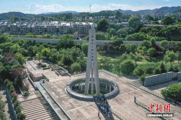 两岸青年走进江西德安万家岭大捷纪念园 共同铭记抗战历史