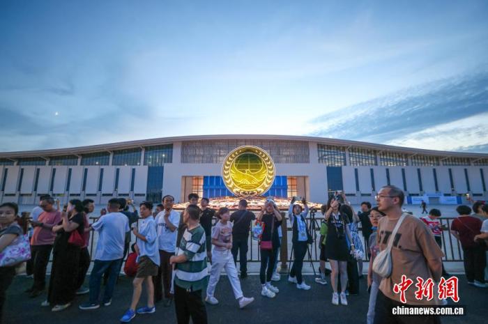 五年连跨三个大关，上合何以成中国外贸“新引擎”