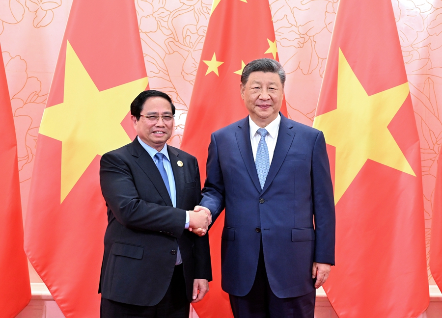 上合组织天津峰会丨习近平会见越南总理范明政