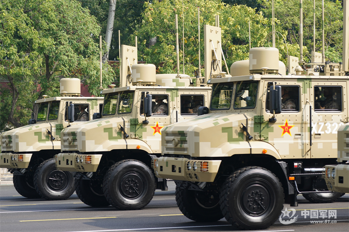 我在阅兵现场｜近距离感受钢铁洪流的中国力量