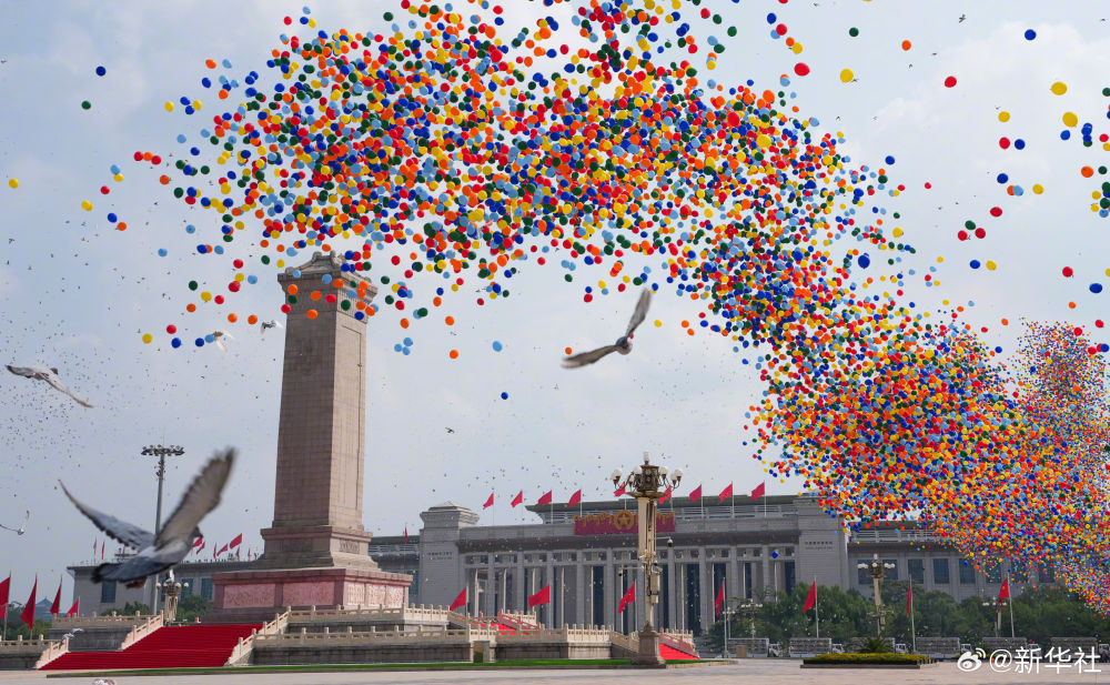 天安门上空这一幕太震撼