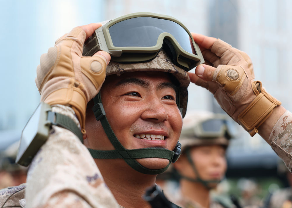 新华社出图 | 带你看胜利日大阅兵这一天！