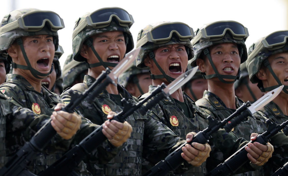 新华社出图 | 带你看胜利日大阅兵这一天！