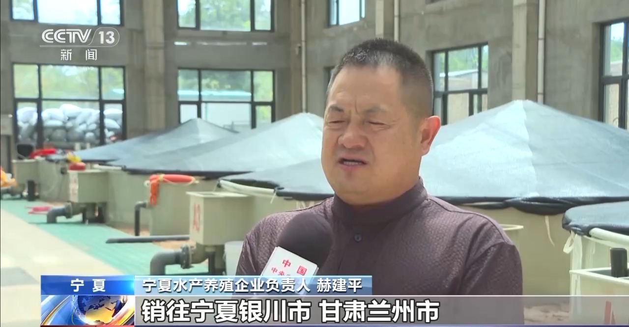 开渔期赶海忙 鲜活海产“游”进市场