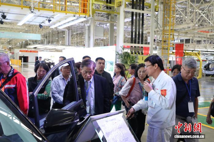 海外台胞参访新疆：搭建交流桥梁传播新疆故事