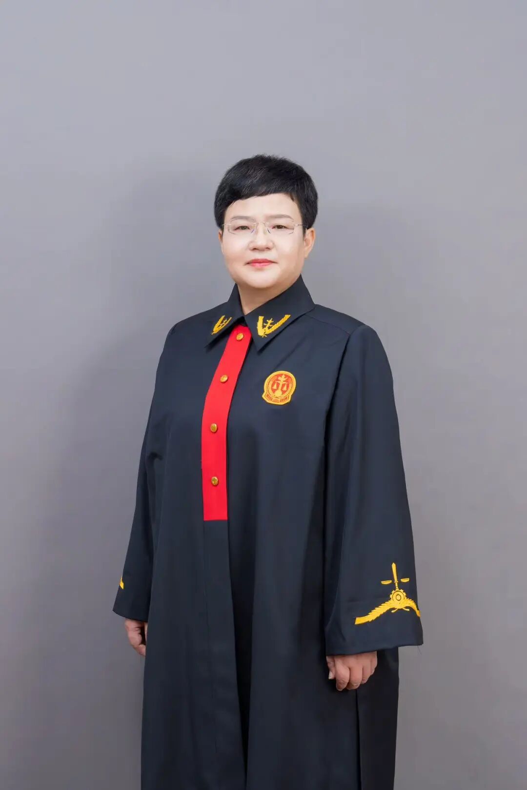 中国妇女事业发展谱写新篇章，白皮书在各行各业女性中引发热烈反响