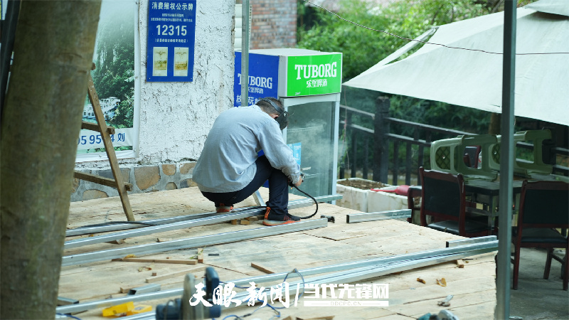 小花江民宿备凳迎客：让客人舒舒服服看“世界第一高桥”
