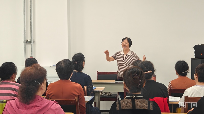 【人民城市·温情中国】乌鲁木齐：城市脉动中的民生温度