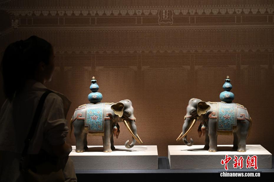 “百年守护——从紫禁城到故宫博物院”展在北京故宫博物院展出