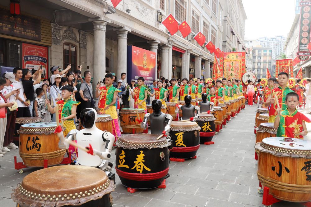 月满神州 家国同庆——全国各地群众欢度中秋