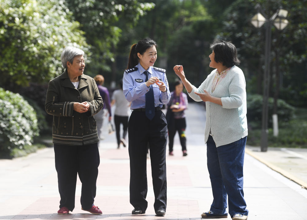 镜观·回响｜巾帼共绘新时代