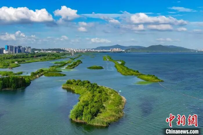 青春华章丨人这一辈子，一定要赴一场江苏的江河湖海之约！