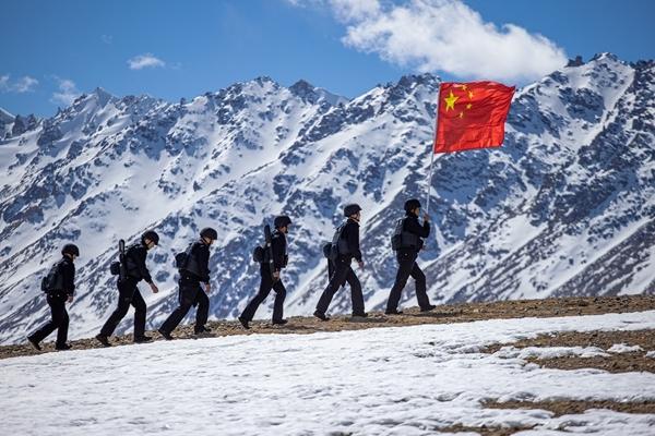 全国“公安楷模”排依克边境派出所：当戍边接力棒交到我们手里