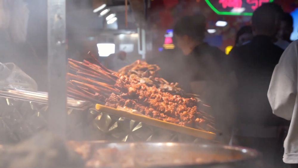 新华视点｜金秋文旅亮点纷呈 消费新场景激发经济强劲动能