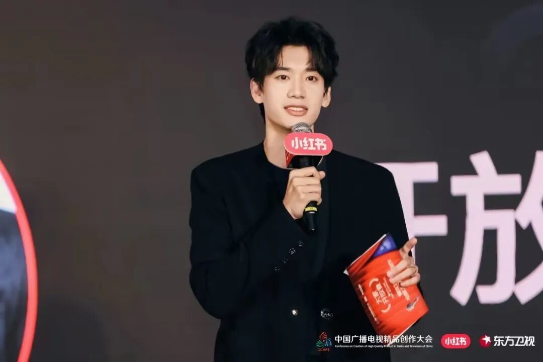 当“开放麦”遇见“新大众大文艺”——这场沙龙将年轻人的数字客厅“搬”到了行业现场