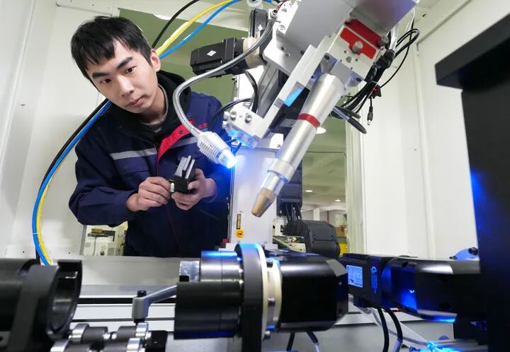 从“十五五”规划建议,读懂中国发展的确定性 从“十五五”规划建议,读懂中国发展的确定性