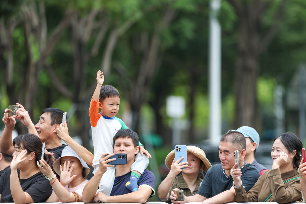 三地联动四城同传！第十五届全运会火炬传递活动举行