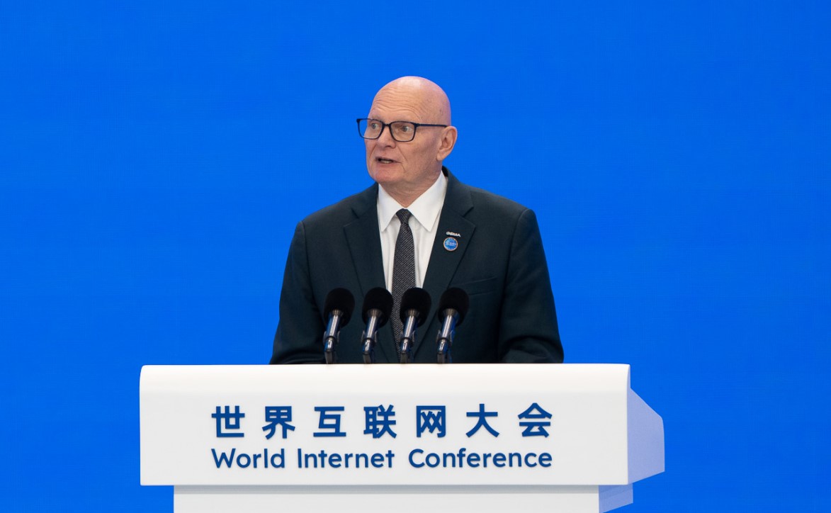 洪曜庄:数字发展需秉持创新、协作、信任 洪曜庄:数字发展需秉持创新、协作、信任