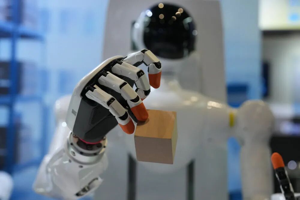 新华社:聚焦人工智能,“互联网之光”博览会启幕