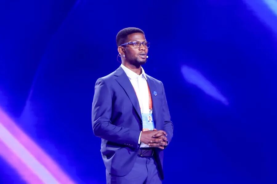 世界互联网大会发布12项“携手构建网络空间命运共同体精品案例”