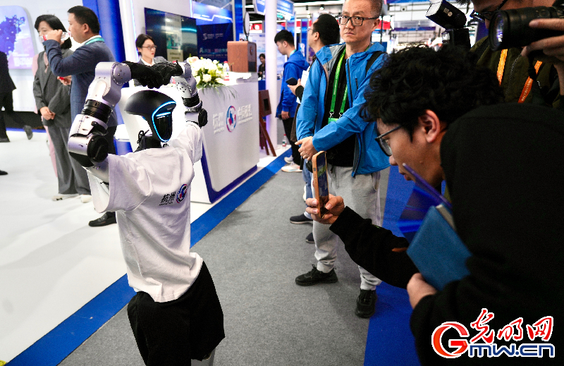 【乌镇视窗】互联网之光博览会丨洞察AI新局,智启数智未来 【乌镇视窗】互联网之光博览会丨洞察AI新局,智启数智未来